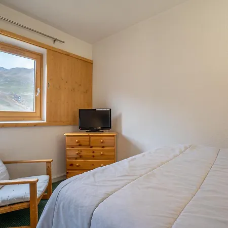 Jettay Bruant 55 By Interhome