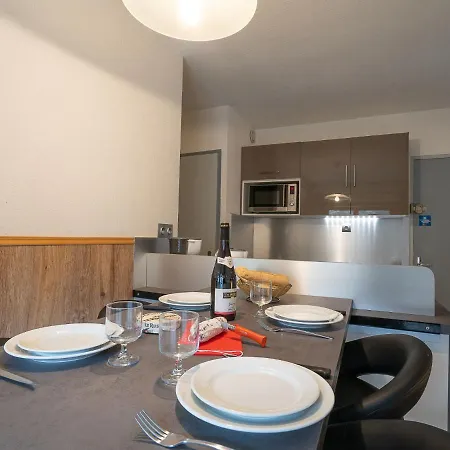 Jettay Bruant 55 By Interhome